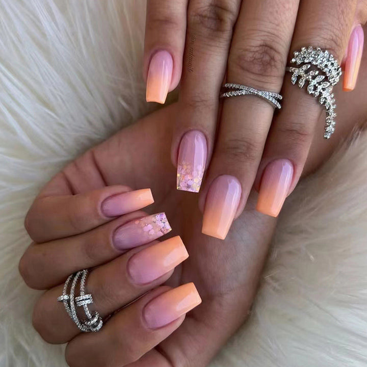 Elegante Ombre Press-on-Nagelerweiterungen Karnz