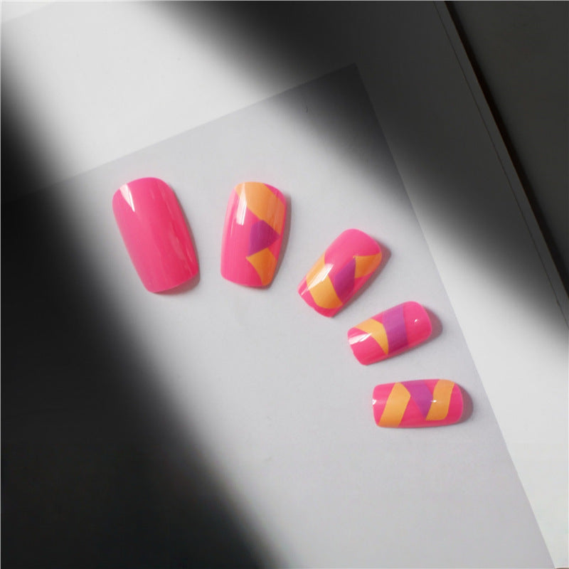 Vibrant Nail Art Press-On Set Karnz