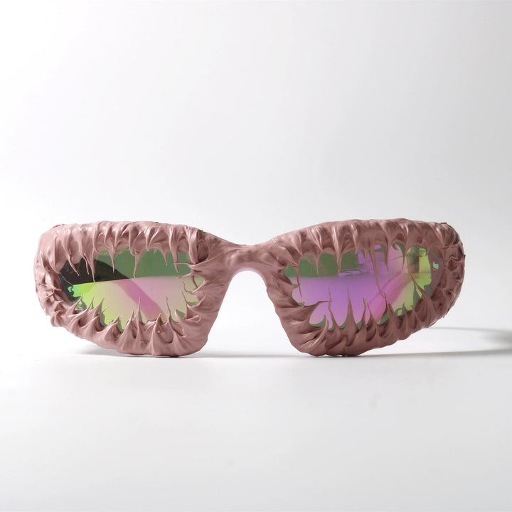 Damen kreative Design-Sonnenbrille mit einzigartigem strukturierter Rahmen Karnz