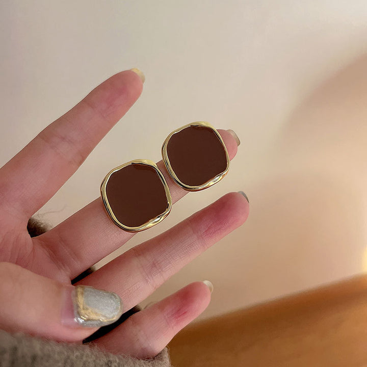 Stilvolle Ohrstecker Karnz