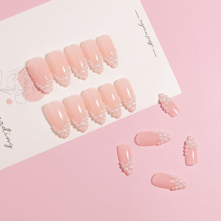 Glamouröses Perl-betontes Druck-Nagelset Karnz