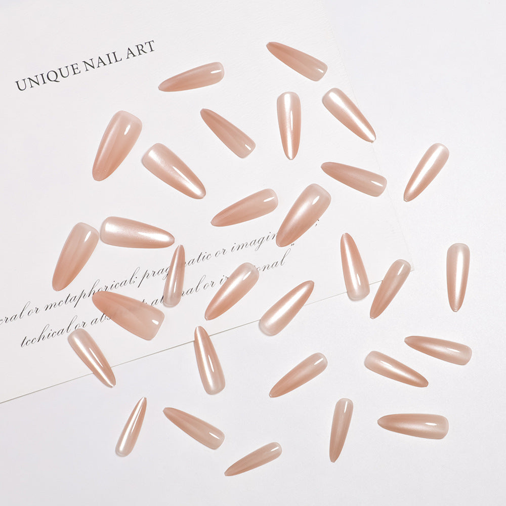 Gel-Nagel-Spitzen Karnz