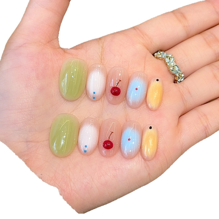 Kunstnagel Design mit Fröhlichem Obstmotiv Karnz