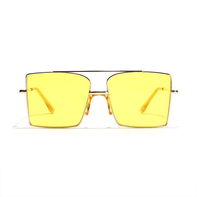 Damen elegante quadratische Sonnenbrille mit modischen Akzenten Karnz