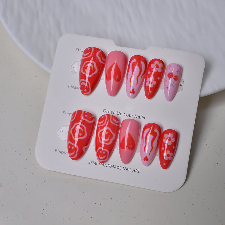 Künstlerisches Press-On Nageldesign-Set Karnz