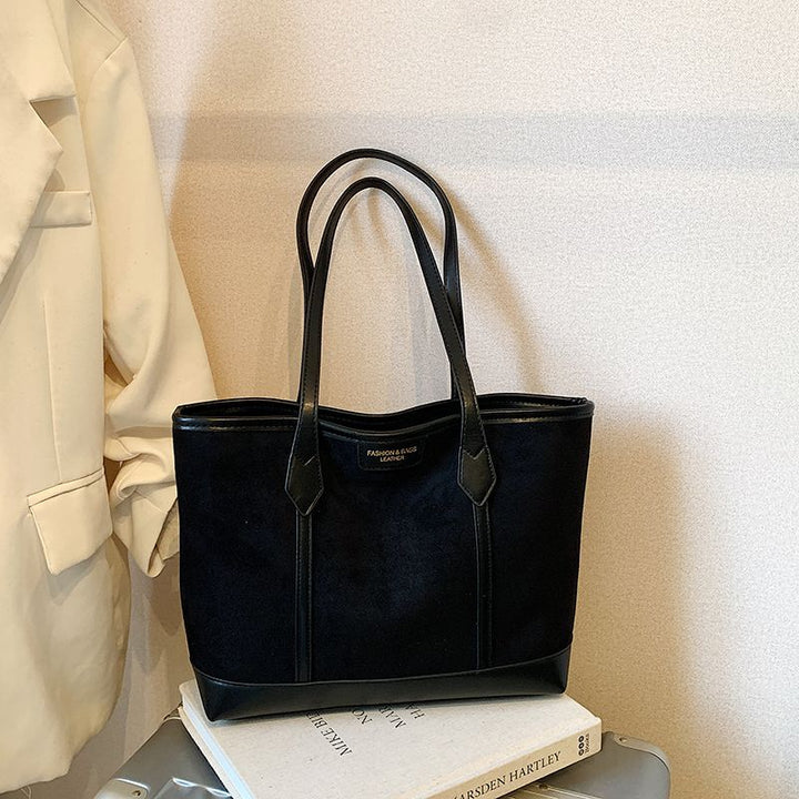 Geräumige Wildleder-Tote-Tasche Karnz