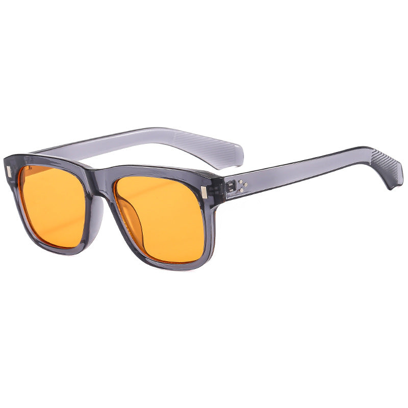 Damen modische Sonnenbrille im stilvollen und zeitgenössischen Design Karnz