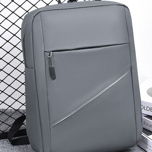 Schlanker minimalistischer Nylon-Rucksack Karnz