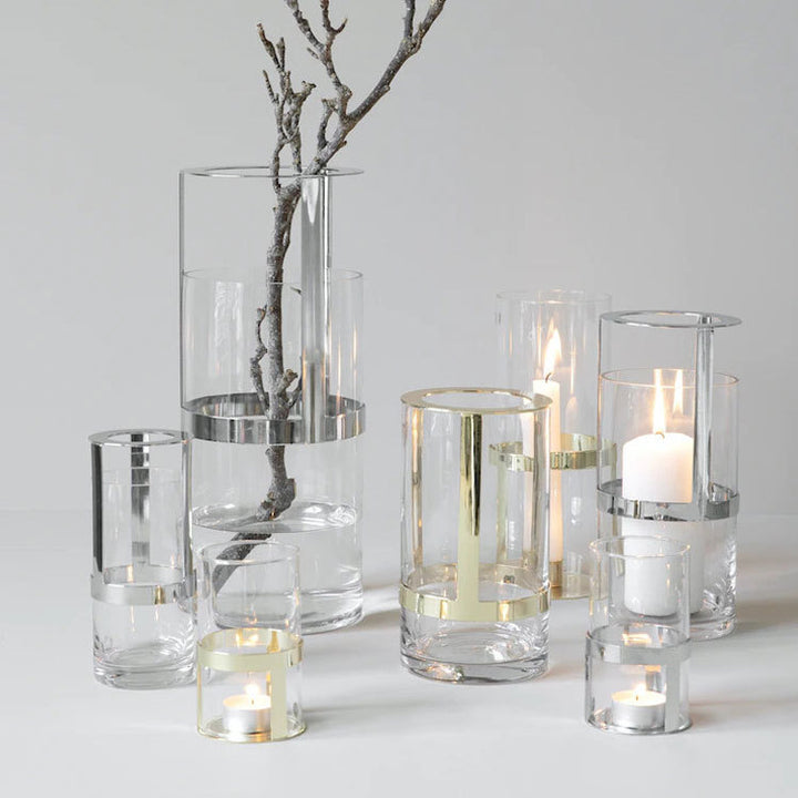 Eleganter Glas- und Goldkerzenhalter