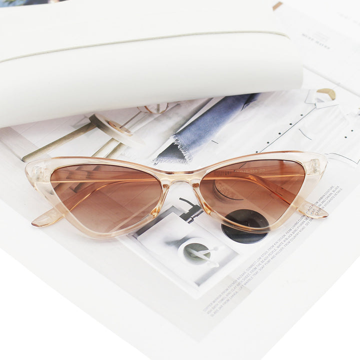 Damen Cat-Eye Sonnenbrille mit sorgfältig gestaltetem Rahmen Karnz