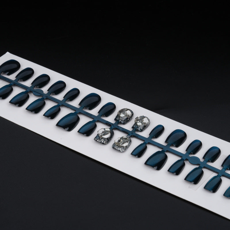Premium mit Strass besetztes Press-On-Nagelset Karnz