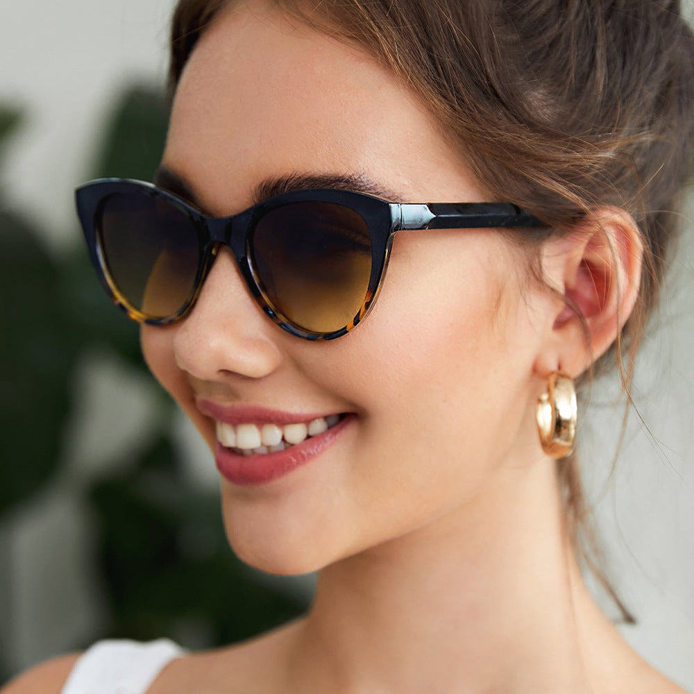 Damen Cat-Eye Sonnenbrille mit hochwertigem Polarisationseffekt Karnz