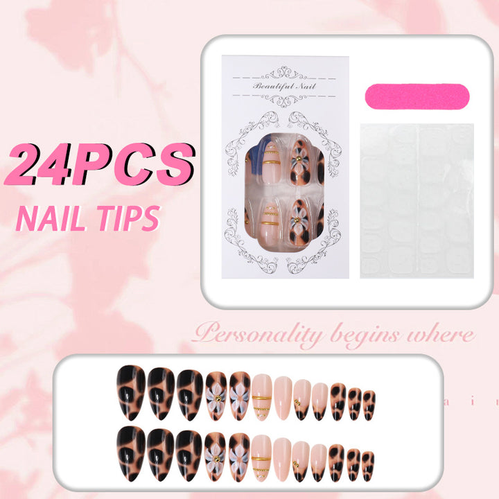 Elegante Press-On Nagelspitzen Karnz
