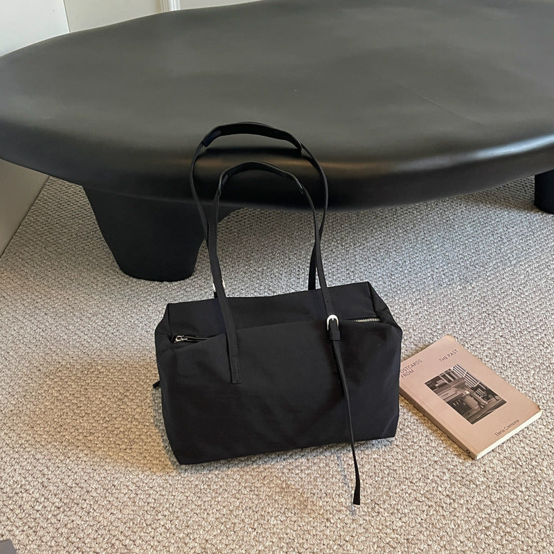 Minimalist Reis Duffel Tasche Karnz