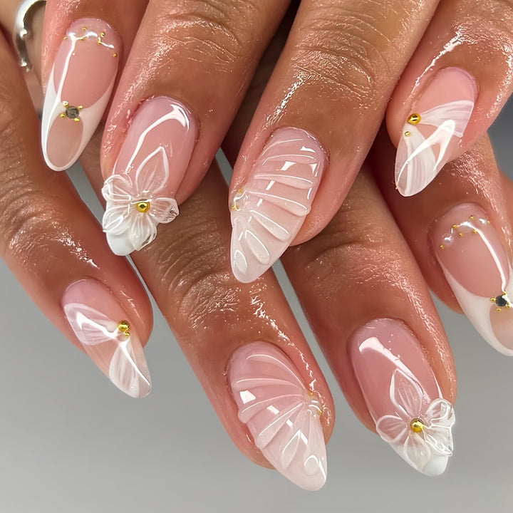 Dekorative 3D Blumen Nail Art Design Karnz