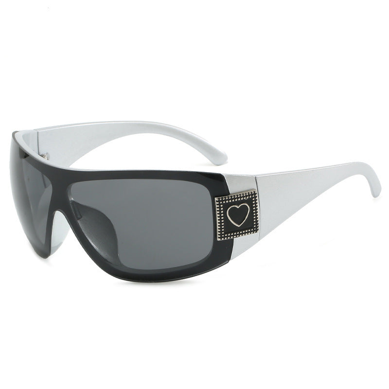 Damen Sportliche Sonnenbrille mit modernem Design Karnz