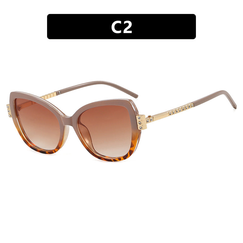 Damen oversized Sonnenbrille mit schützendem UV-Filter und eleganten Akzenten Karnz