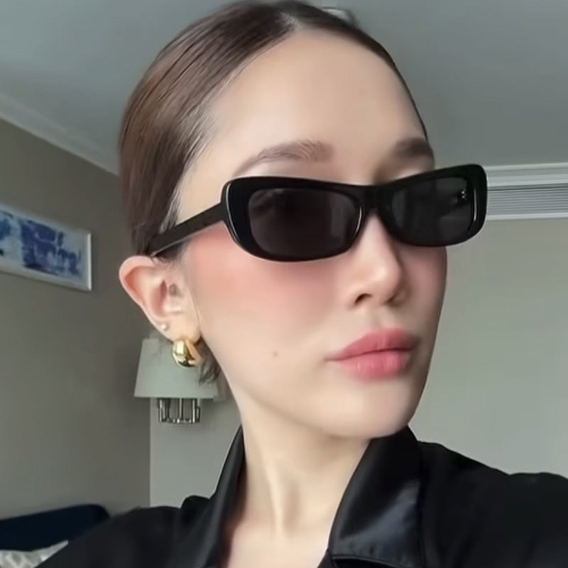 Damen Trendige rechteckige Sonnenbrille Karnz