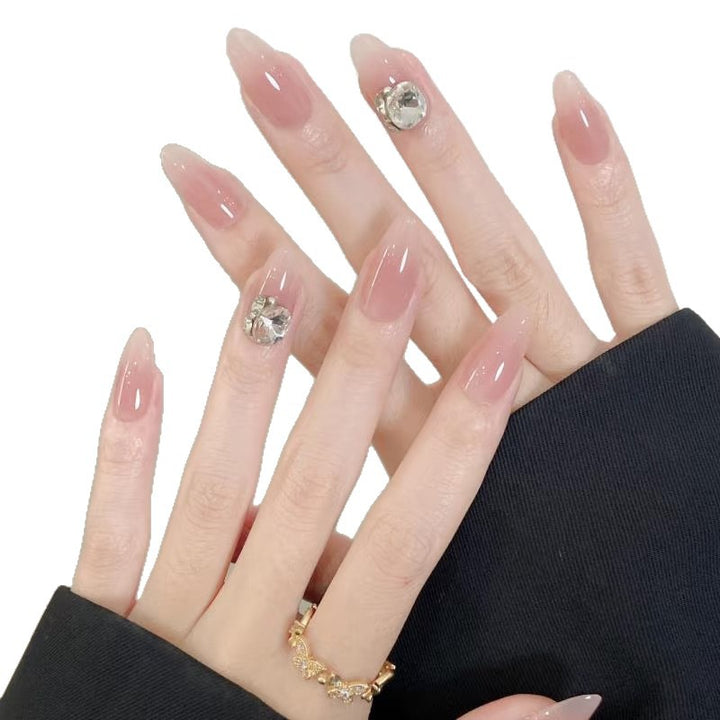Dekoratives Press-On Nagelkunst Set mit eleganten Kristallakzenten