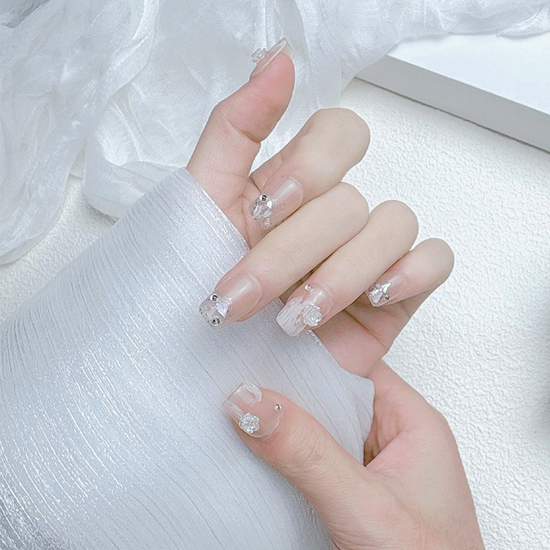 Anpassbares Press-On Nagelset Karnz