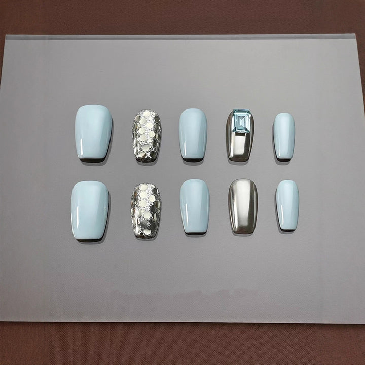 Künstlerisches Nagelkunst Press-On Set