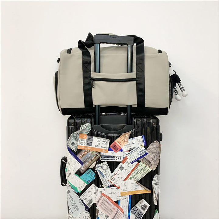 Vielseitige leichte Reisetasche