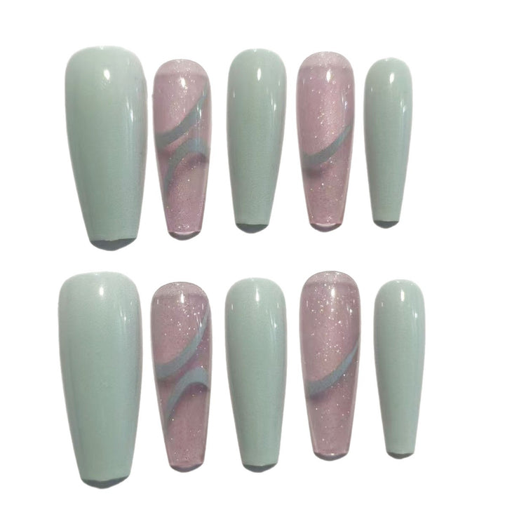 Lange Stiletto Nagelkunst Karnz