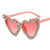 Damen Herzförmige Glamour-Sonnenbrille mit Strassverzierungen Karnz