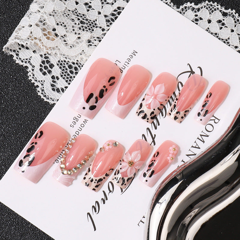 Artistic Nail Design Karnz