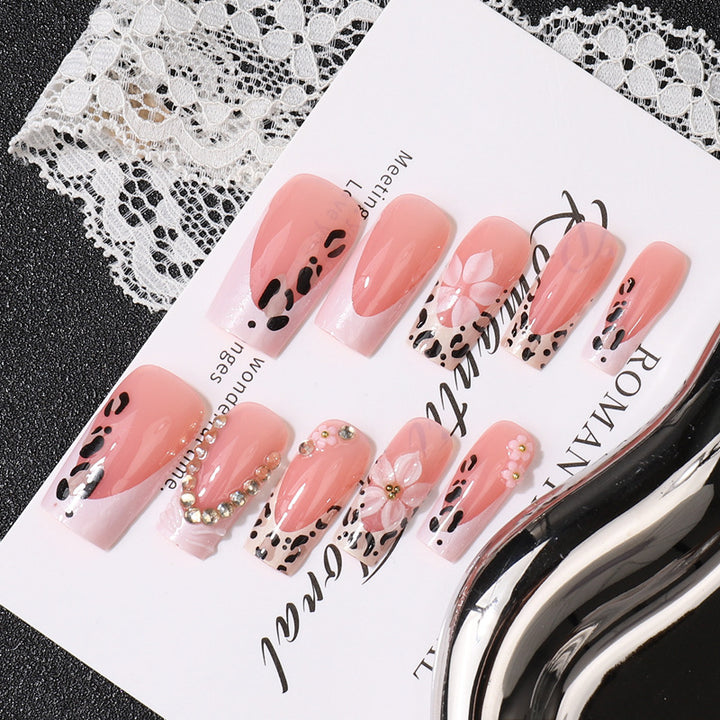 Artistic Nail Design Karnz
