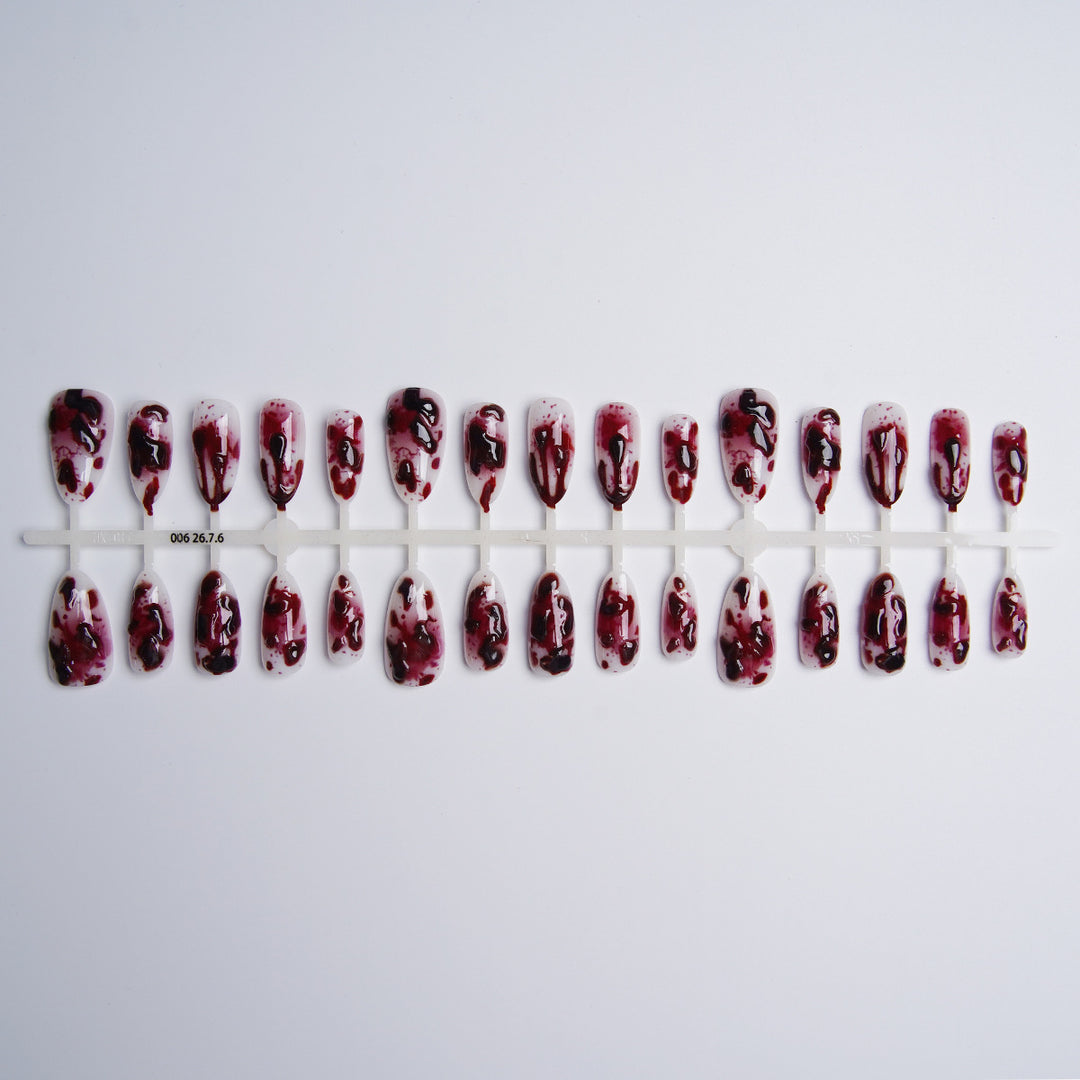 Kunstvolle Nageldesigns Karnz