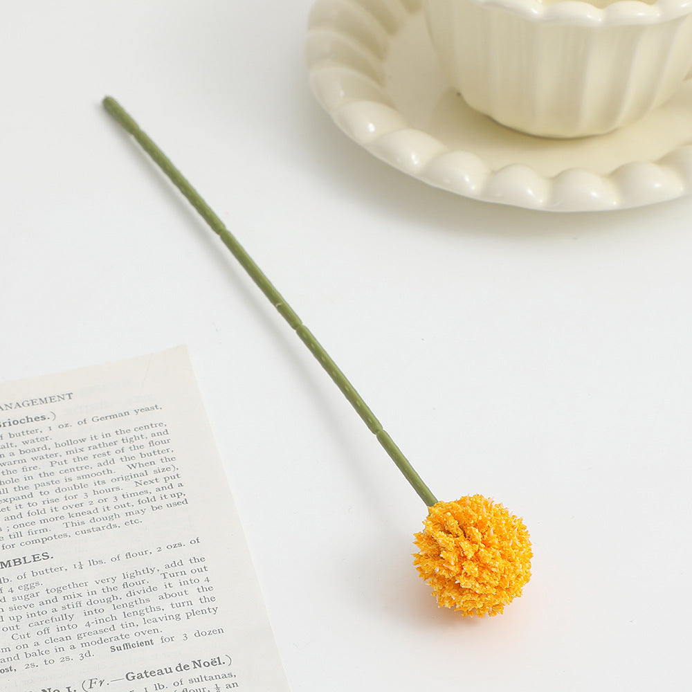 Künstlicher Blumenstängel mit detaillierten Blüten Karnz