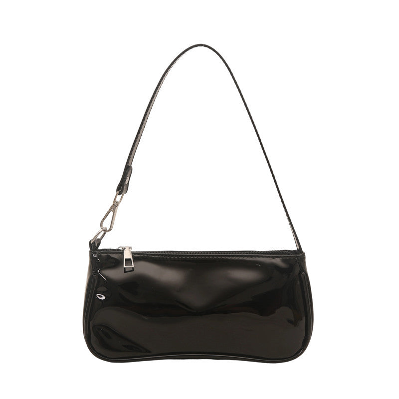 Elegante Patentleder-Clutch