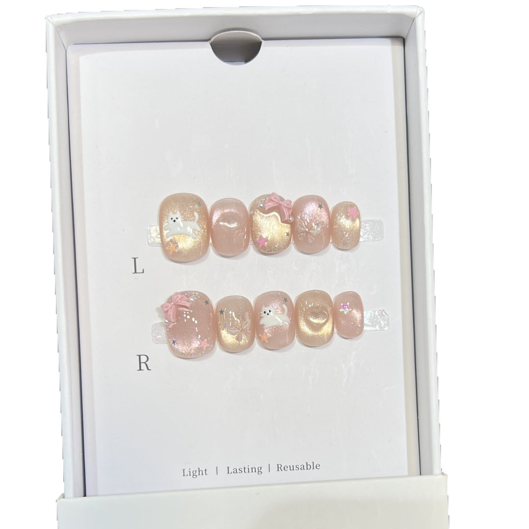 Dekoratives Press-On Nagelkunst Set Karnz