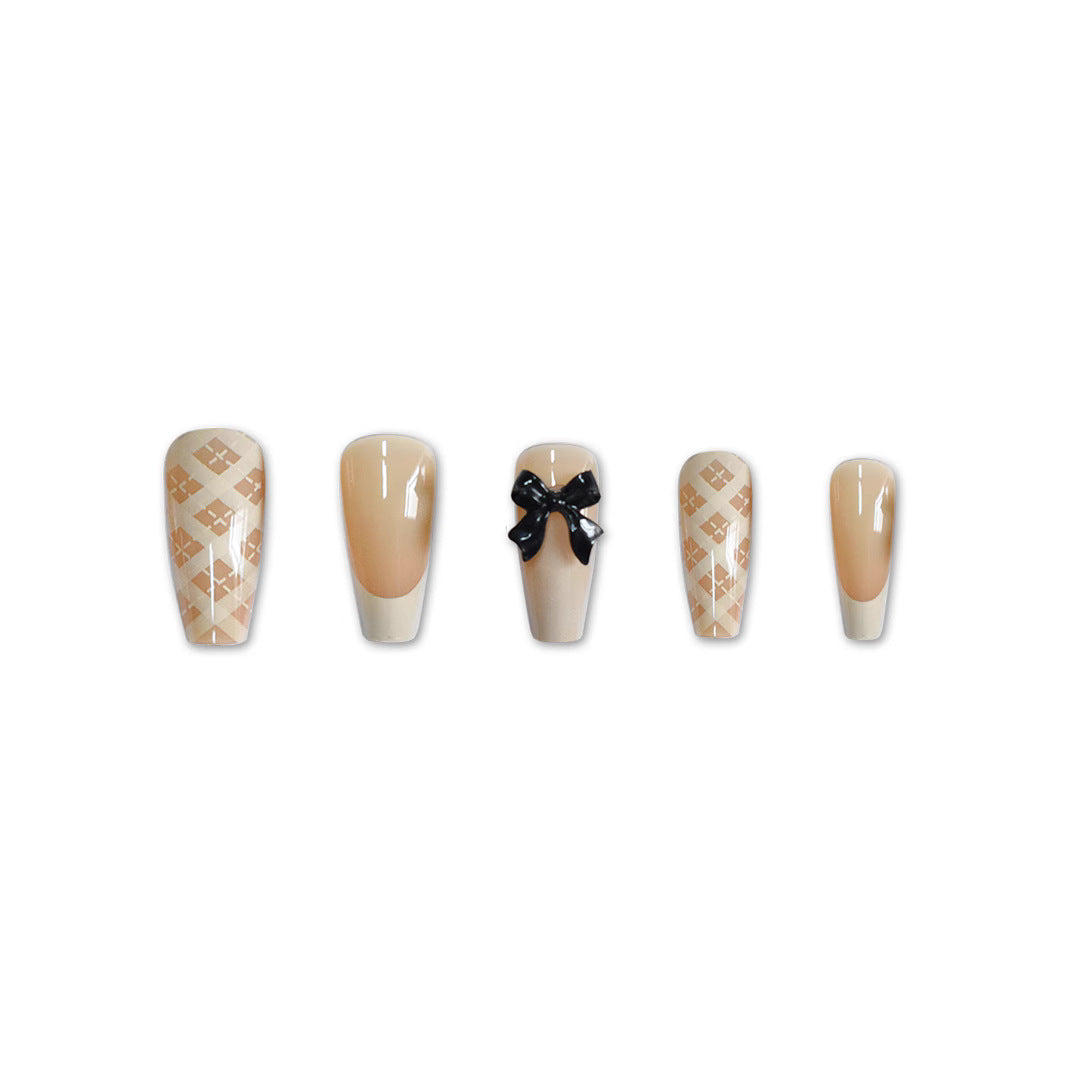 Elegante lange Druck-Nagelkunst Karnz