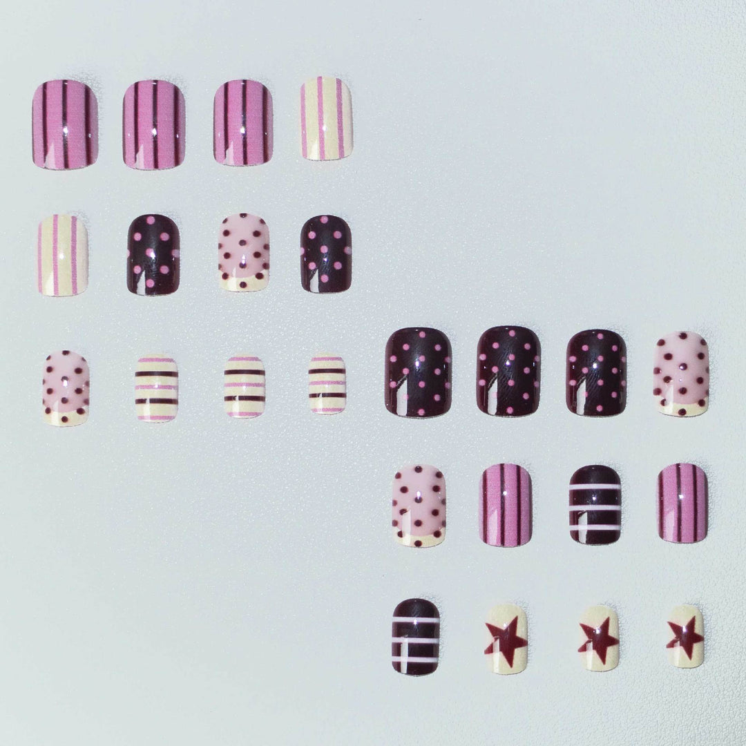 Künstlerisch von Desserts inspirierte Nagelkunst