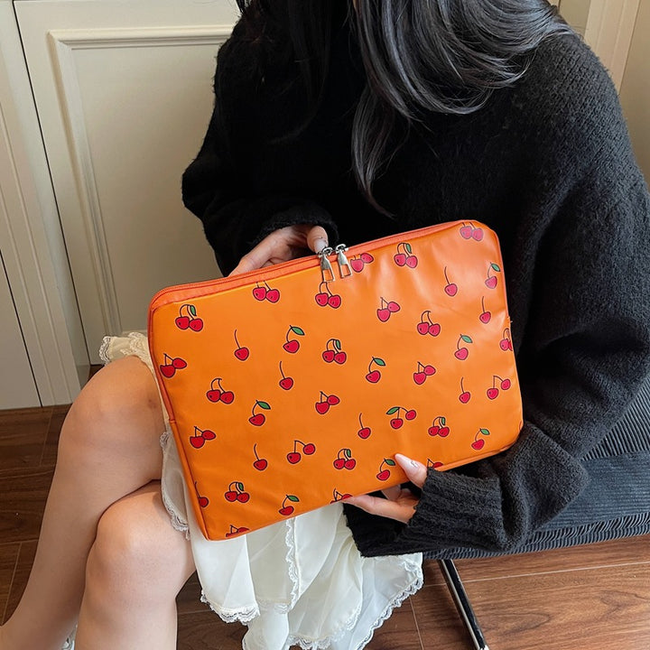 Verspielte Kirschmotiv Laptop Sleeve Karnz
