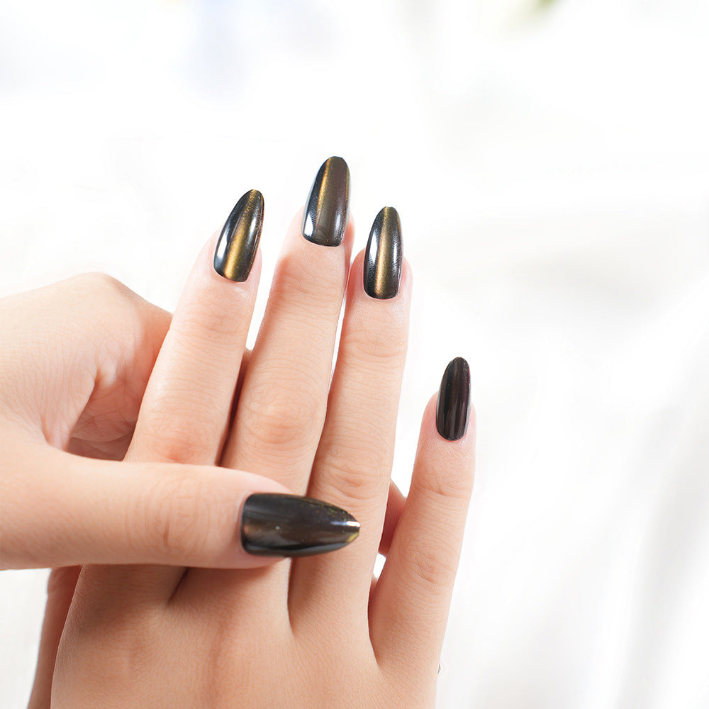 Glänzendes Metallic Press-On Nail Set Karnz