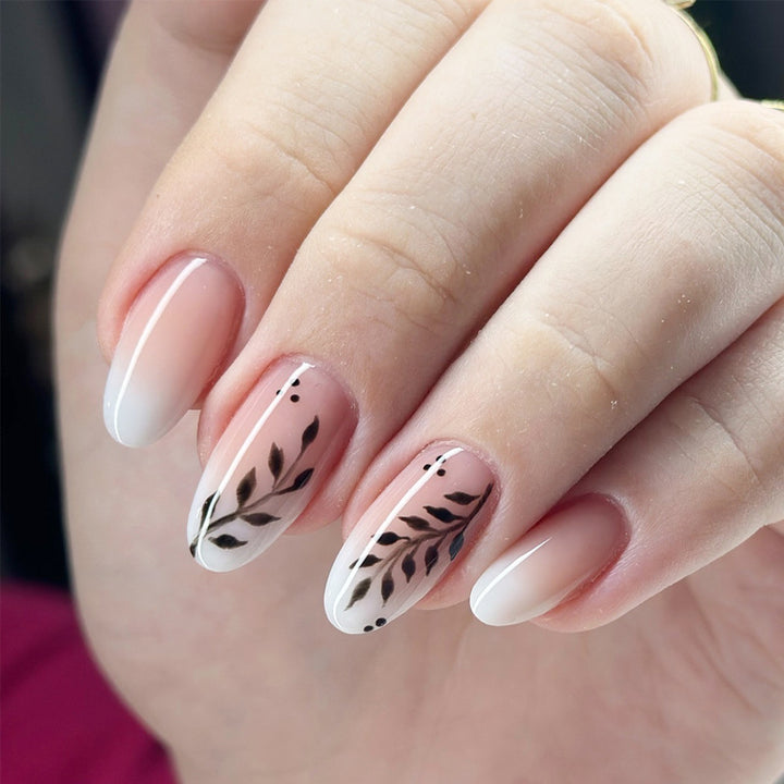 Artistic Nail Design Karnz