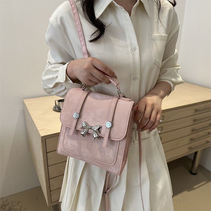 Eleganter Mini-Rucksack mit Schleifendetail