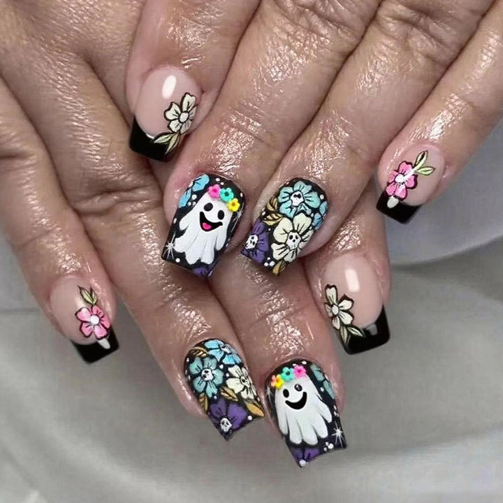 Kreatives Blumen- und Geister-Nail Art Set Karnz
