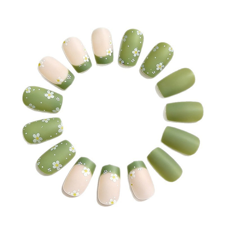Floral Accent Nail Art Karnz
