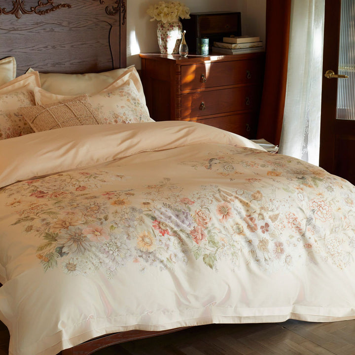 Elegantes Satin-Bettbezug-Set mit Paisley- und Blumen-Dekor sowie verdecktem Reißverschluss