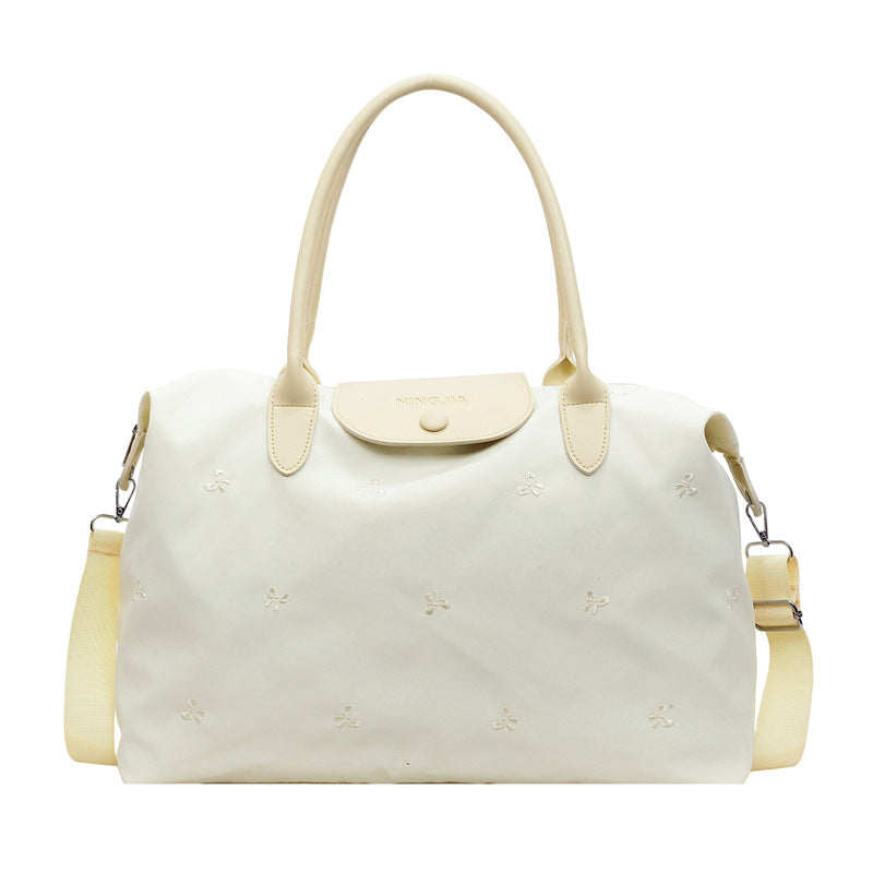 Stylische bestickte Reisetasche für das Wochenende