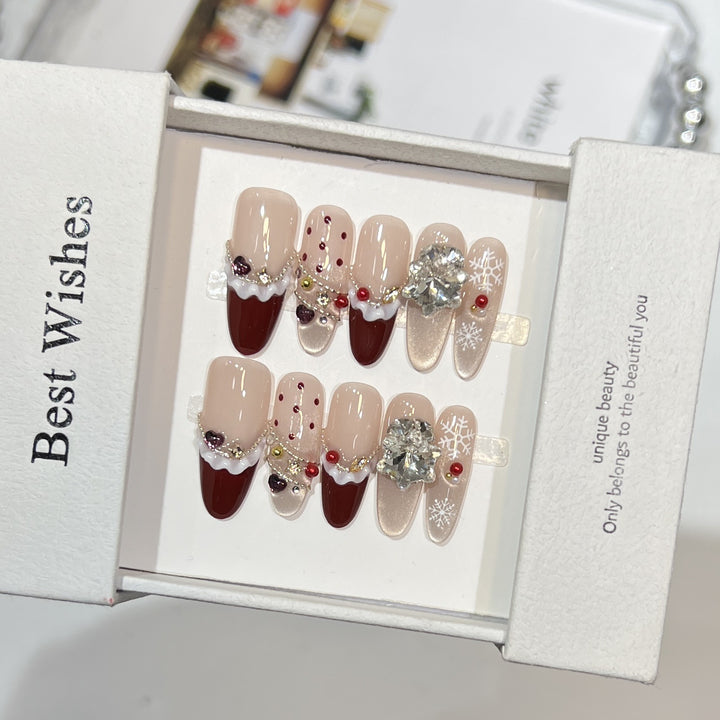 Festliches Nagelkunst-Set zum Aufkleben Karnz