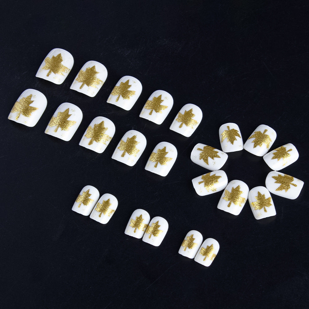 Kreatives Press-On Nageldesign Set Karnz