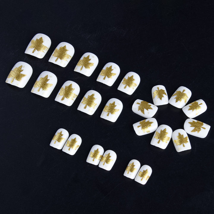 Kreatives Press-On Nageldesign Set Karnz