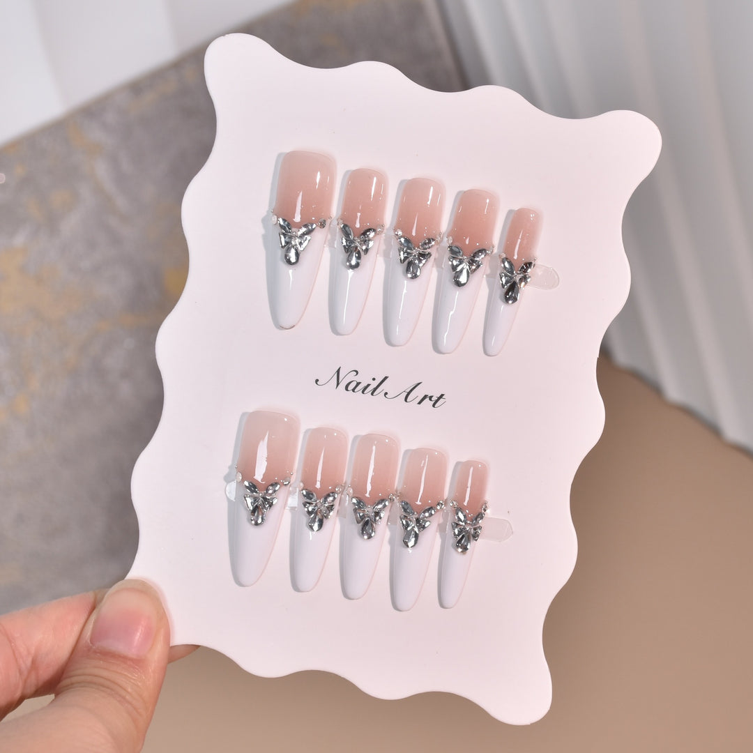 Glamouröse Stiletto Press-On Nagelset Karnz