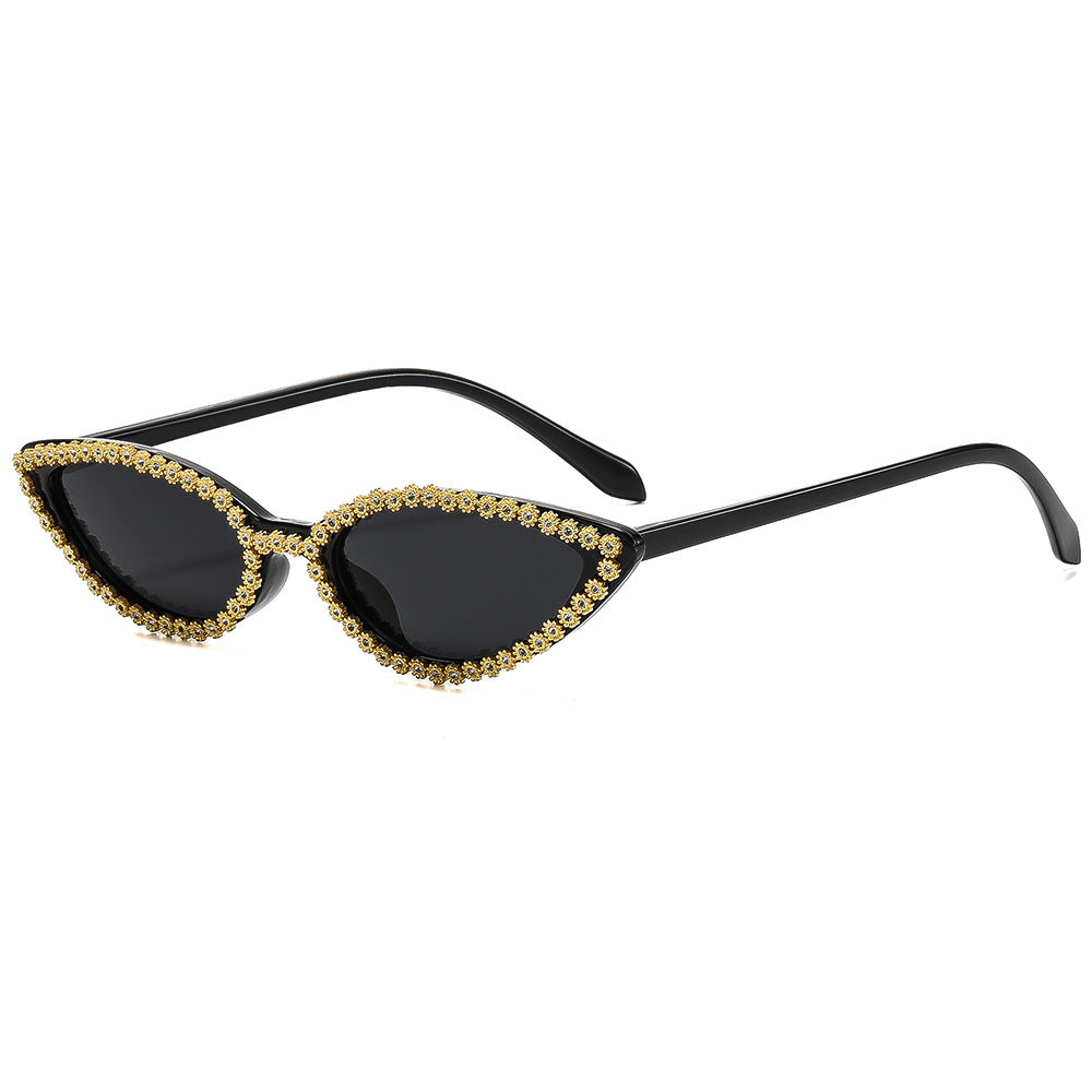 Damen Cat-Eye Sonnenbrille mit funkelndem Blütenbesatz Karnz