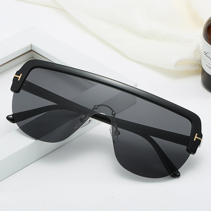 Zeitgenössische Voll-Rahmen Schildkröten-Sonnenbrille Karnz